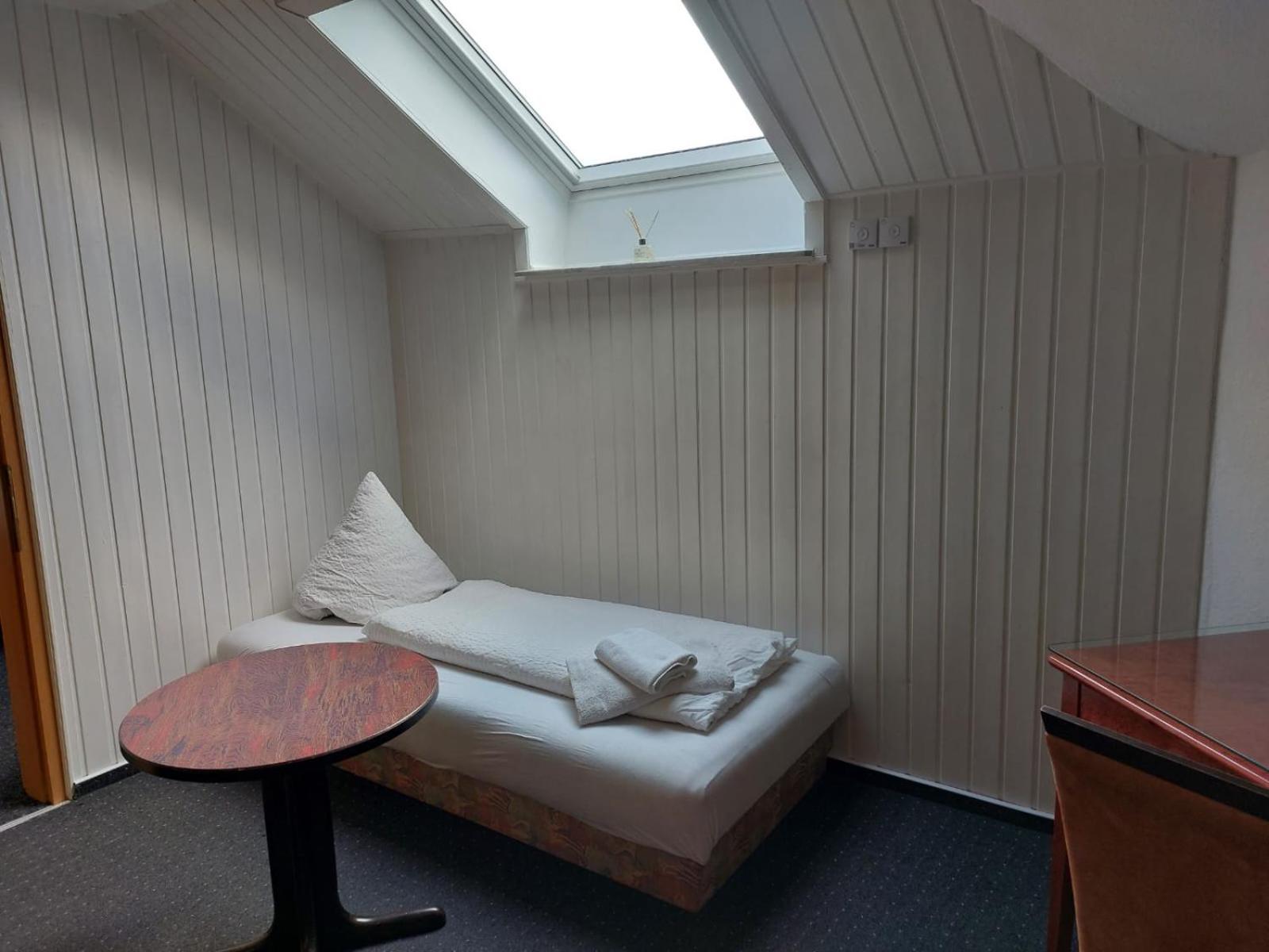 Gaestezimmer Gasthof Becker Otel Wulfrath Dış mekan fotoğraf