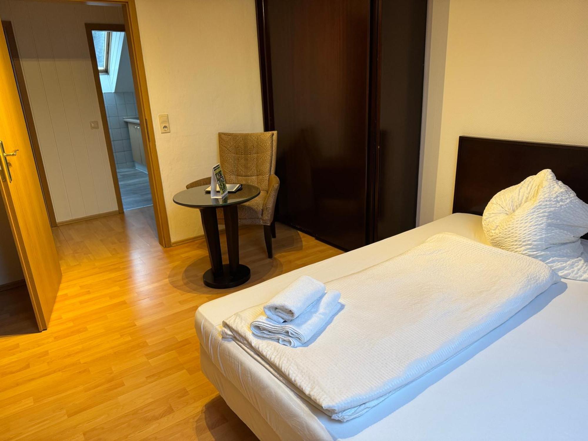 Gaestezimmer Gasthof Becker Otel Wulfrath Dış mekan fotoğraf