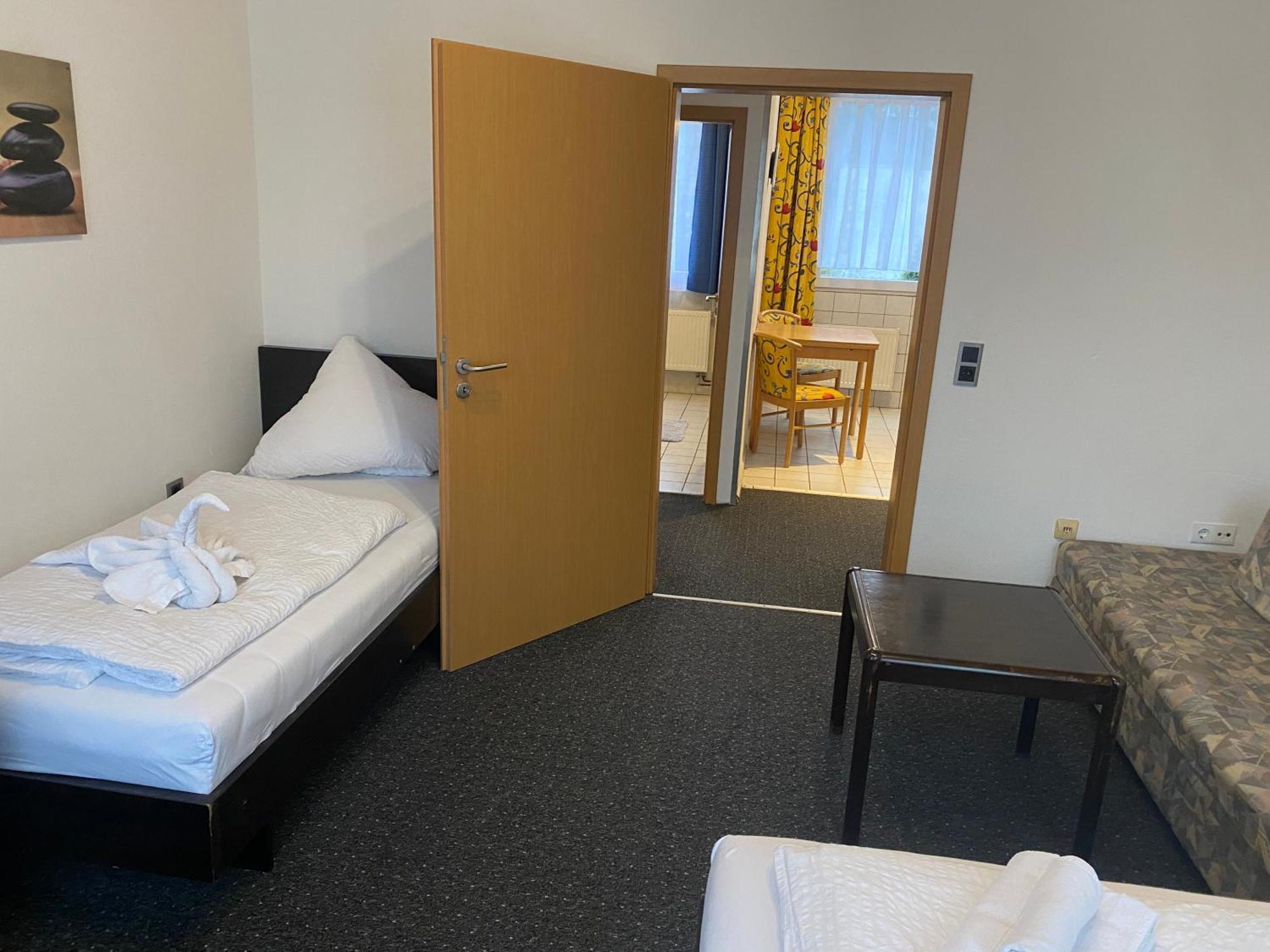 Gaestezimmer Gasthof Becker Otel Wulfrath Dış mekan fotoğraf